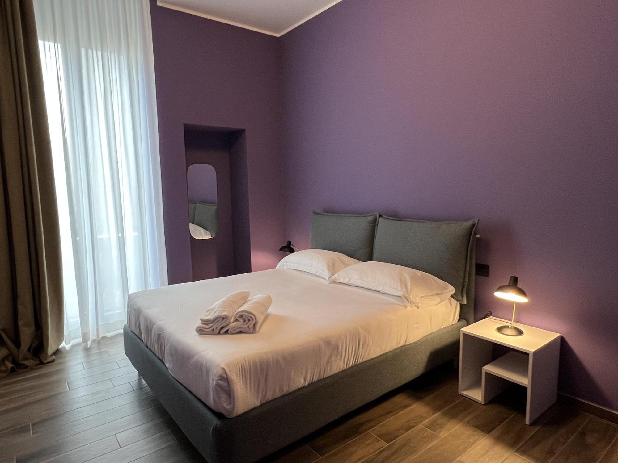 Palazzo Zippitelli Apartments Bari Oda fotoğraf